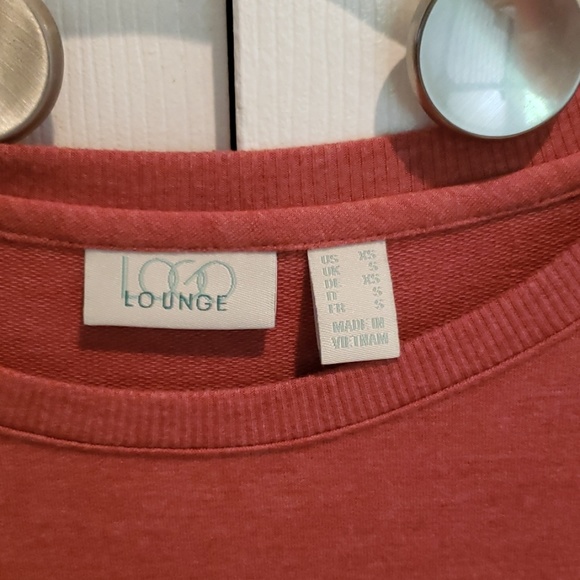 LOGO Lounge 3/4 sleeve top with embroidered trim - Picture 2 of 5